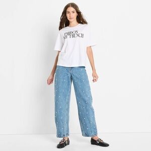 Future Collective Women’s Mid-Rise Barrel Leg Jeans. Size 6 NWT